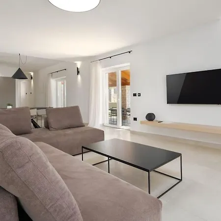 וילה Sole Divino By Briskva Nova Vas (Porec)