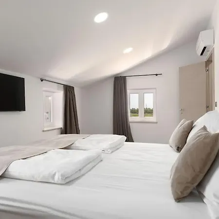 Sole Divino By Briskva Nova Vas (Porec)