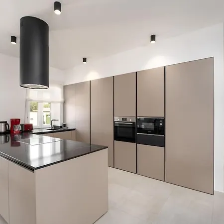 Sole Divino By Briskva *